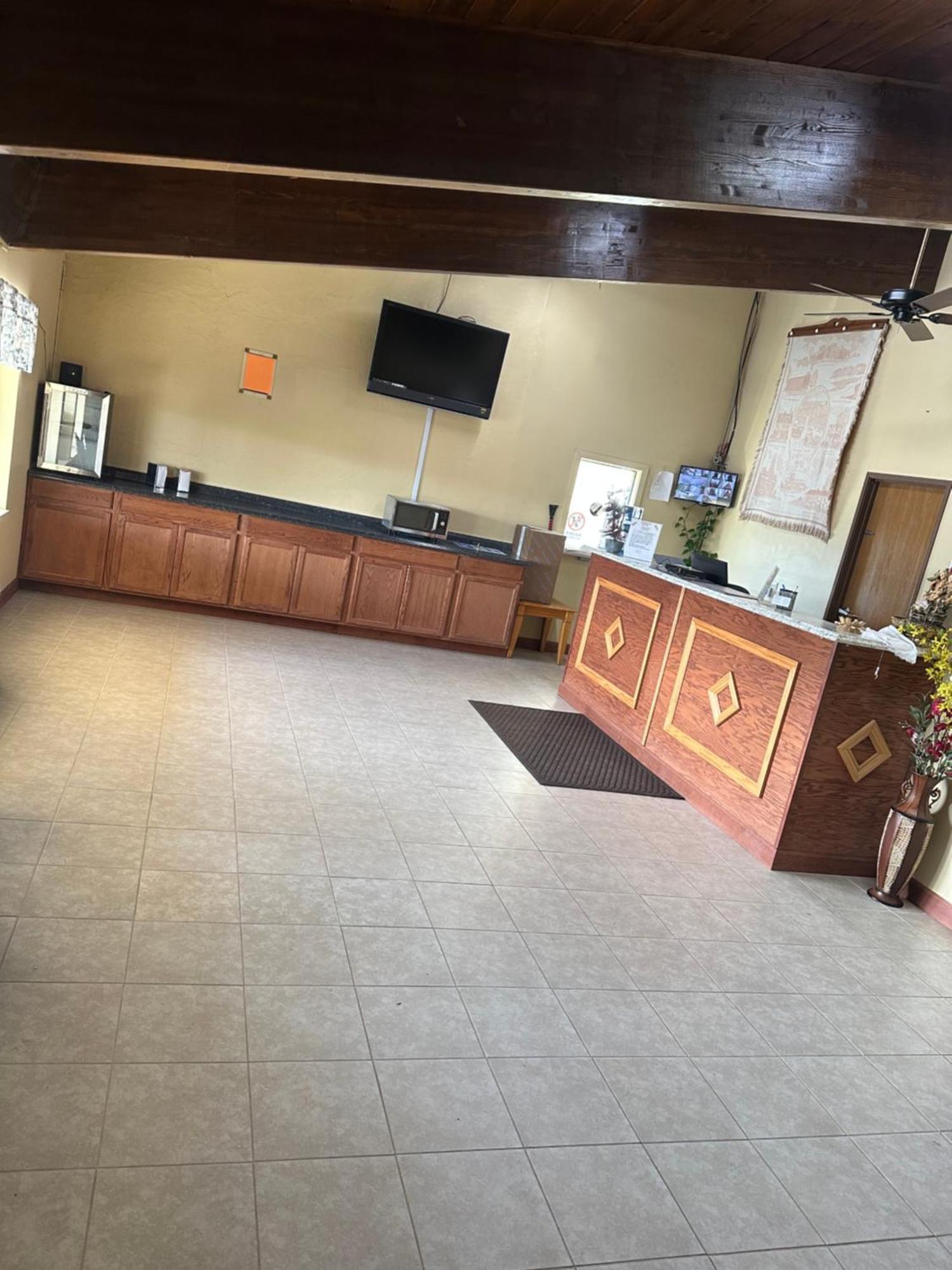 Rodeway Inn Zanesville Esterno foto