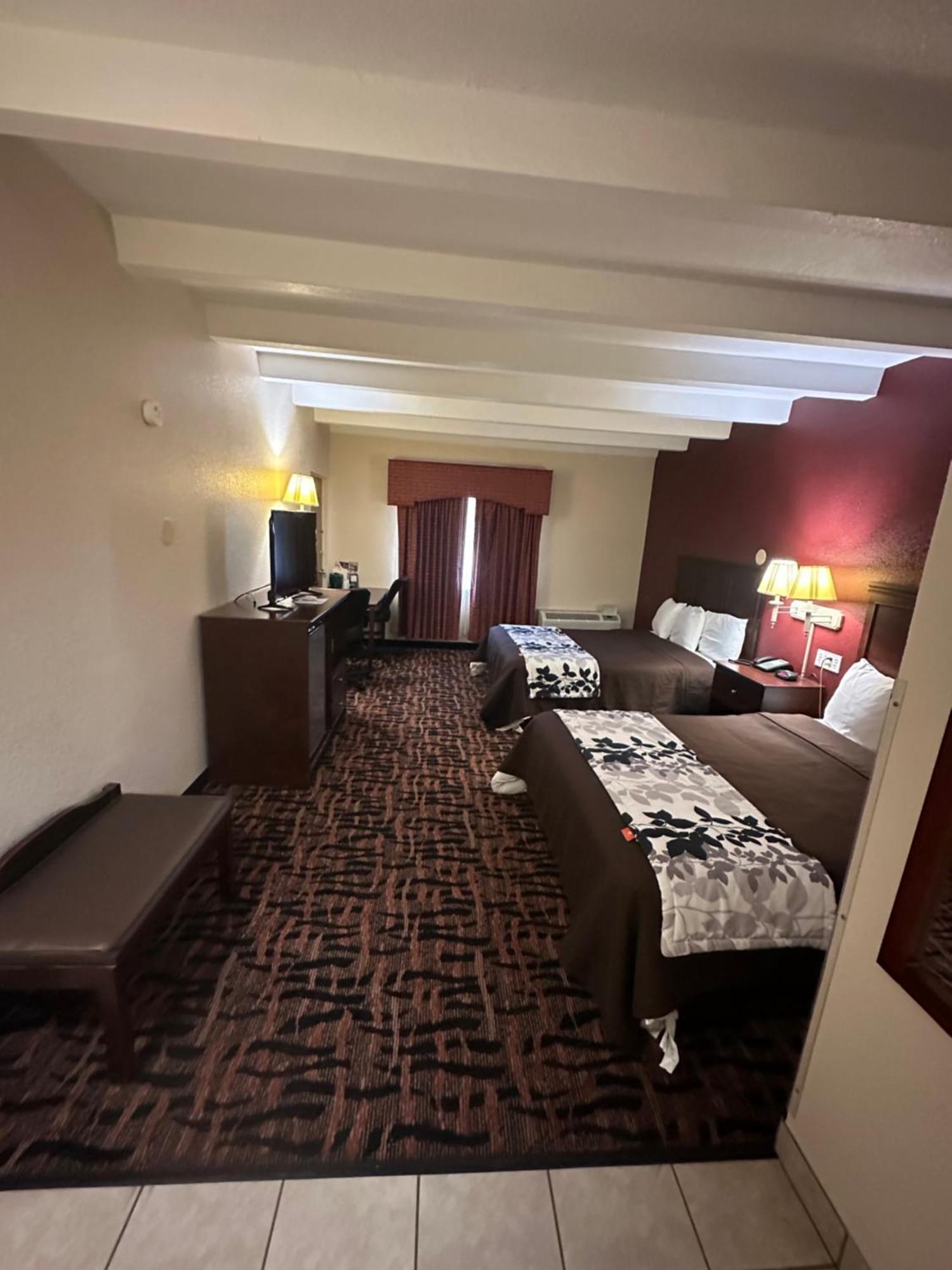 Rodeway Inn Zanesville Esterno foto