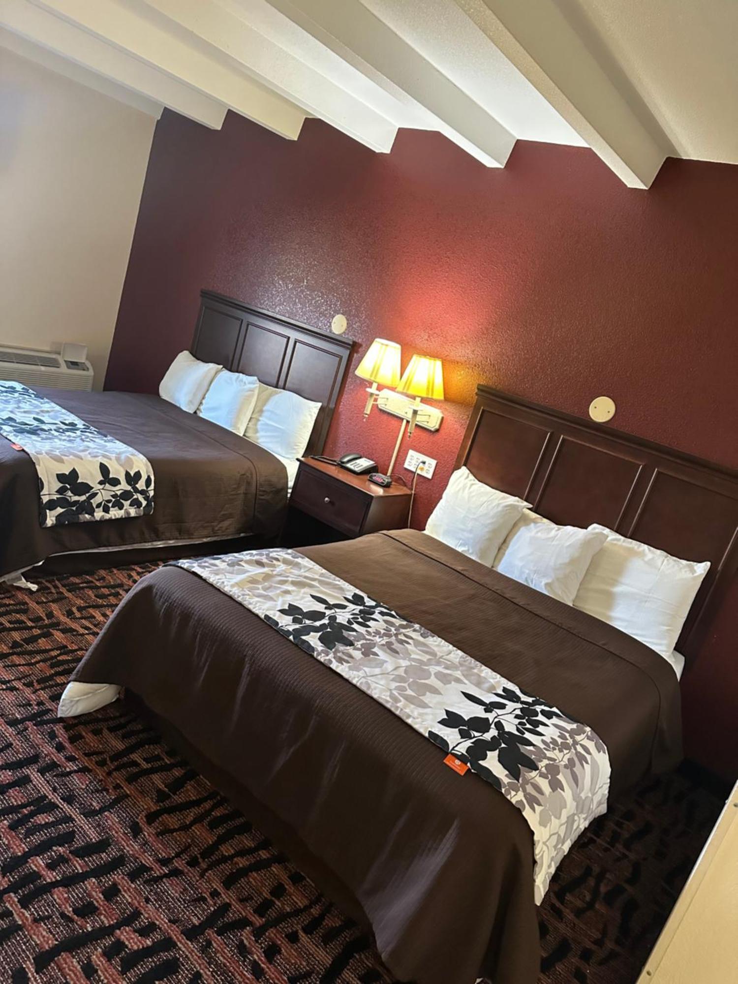 Rodeway Inn Zanesville Esterno foto