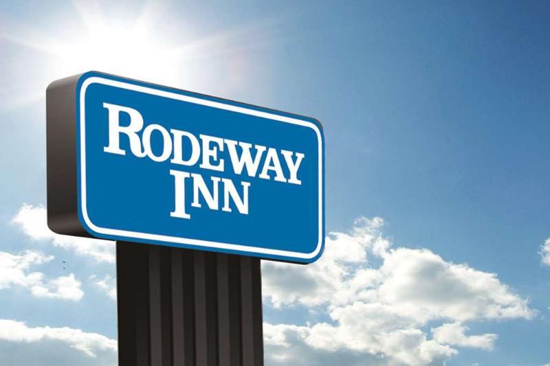 Rodeway Inn Zanesville Esterno foto